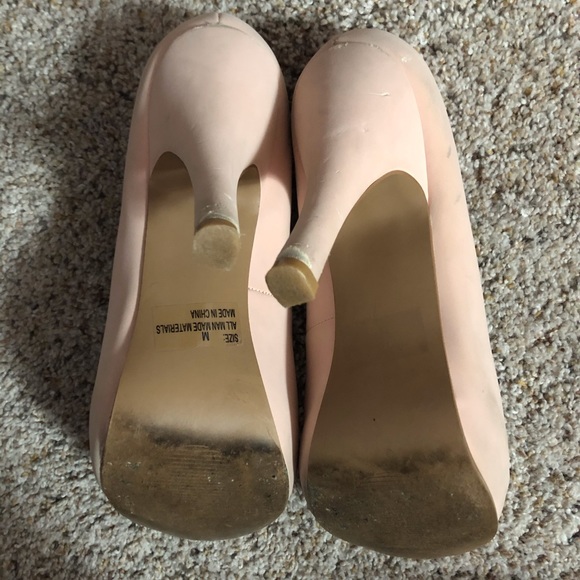 Pink heels - Picture 6 of 6